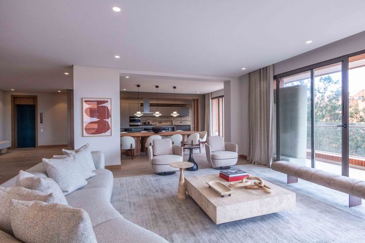 Apartamento de 3 alcobas en venta en Santa Barbara Alta, Bogotá, 332 m² · foto 8 de 24