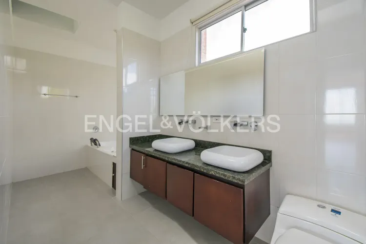 Casa de 3 alcobas en arriendo en Yerbabuena, Sopó, 440 m² · foto 12 de 18