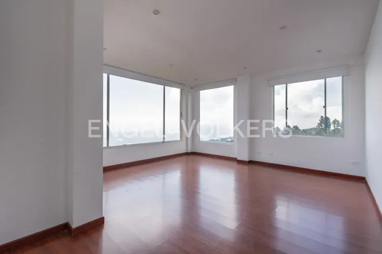 Casa de 3 alcobas en arriendo en Yerbabuena, Sopó, 440 m² · foto 11 de 18