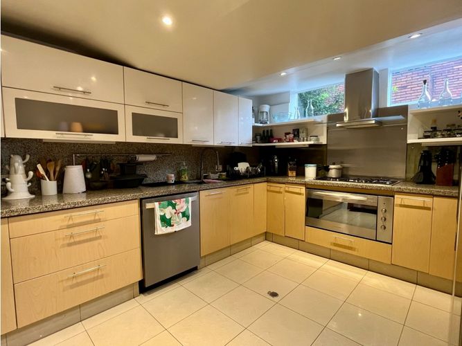 Casa de 3 alcobas en venta en Los Lagartos, Bogotá, 230 m² · foto 16 de 24