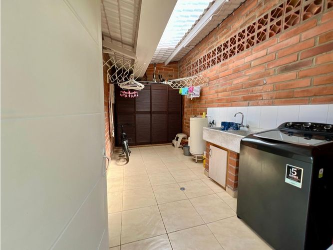Finca en venta en La Candelaria, Copacabana, 300 m² · foto 7 de 24