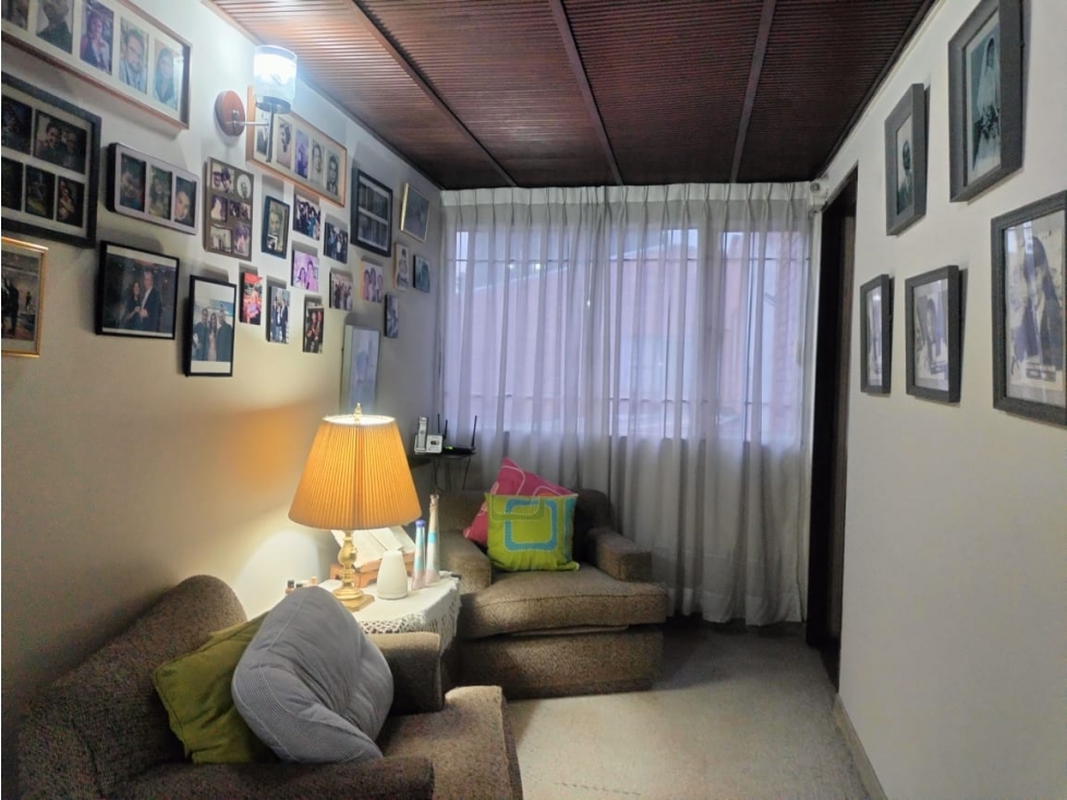 Casa en venta en Niza, Bogotá · foto 10 de 18