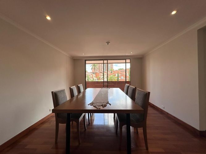 Apartamento de 4 alcobas en venta en El Poblado, Medellín, 240 m² · foto 2 de 20