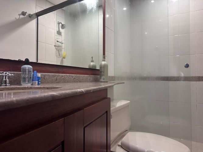 Apartamento de 4 alcobas en venta en El Poblado, Medellín, 240 m² · foto 18 de 20