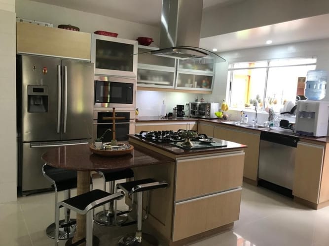 Casa de 4 alcobas en venta en Altos Del Poblado, Medellín, 430 m² · foto 7 de 14