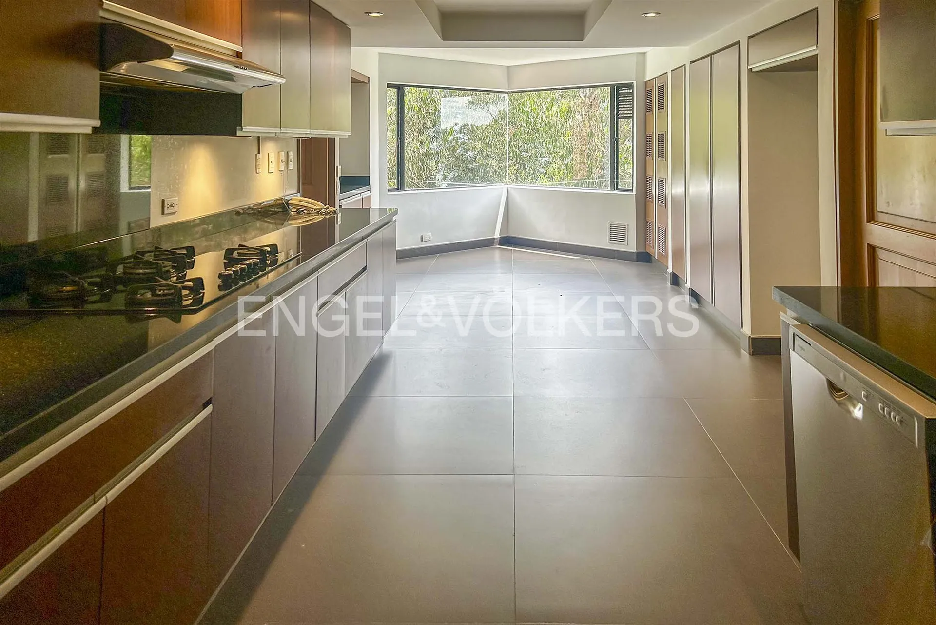 Apartamento en venta en Los Rosales, Bogotá · foto 4 de 7
