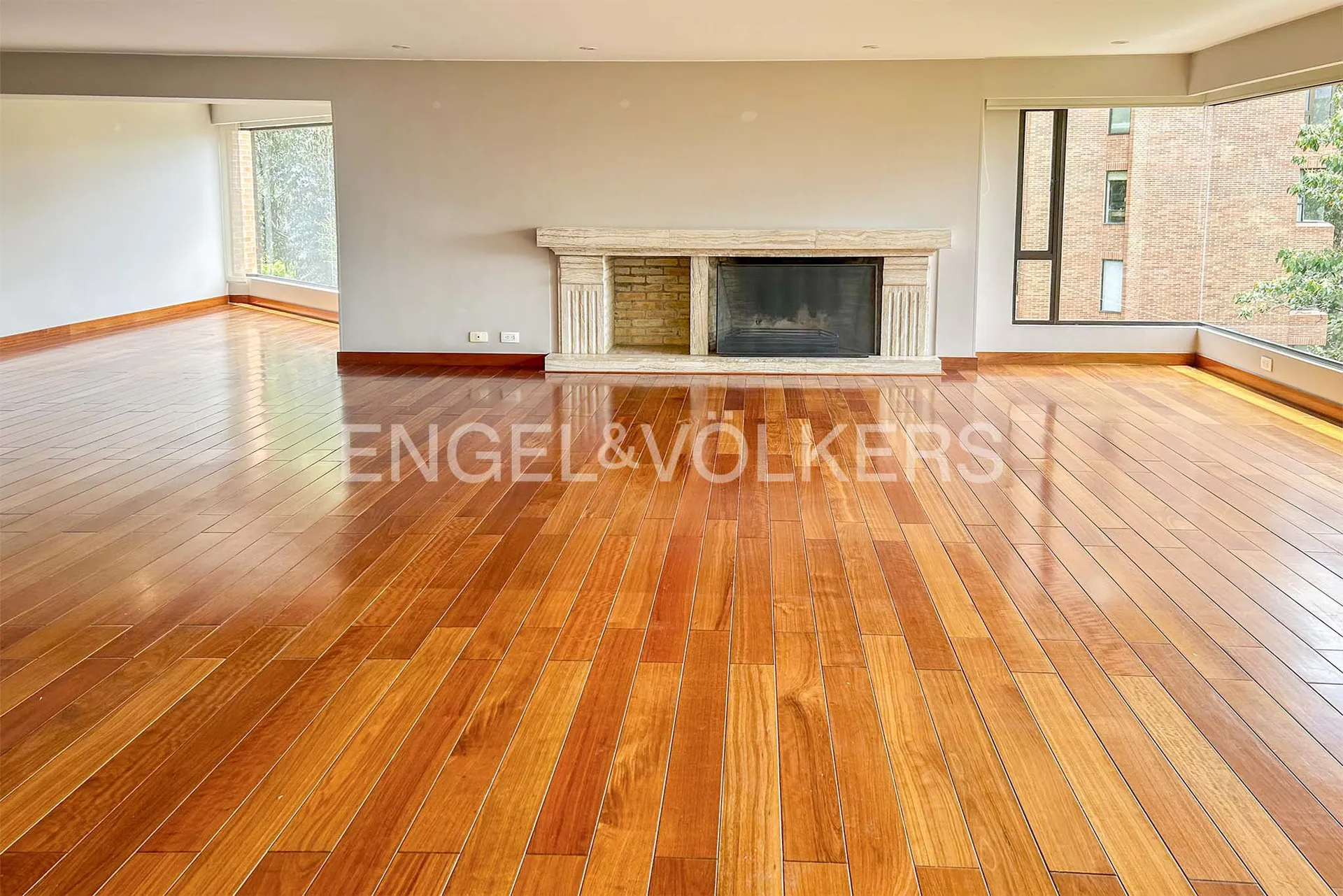 Apartamento en venta en Los Rosales, Bogotá · foto 3 de 7