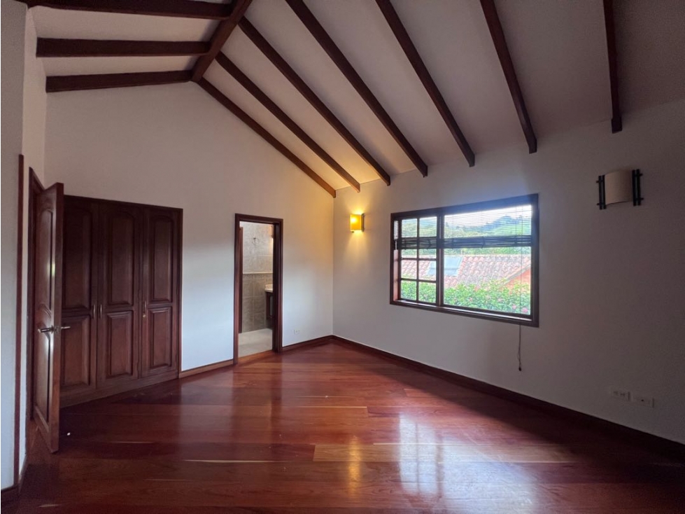 Casa en venta en Cerros De Alhambra, Manizales · foto 7 de 24