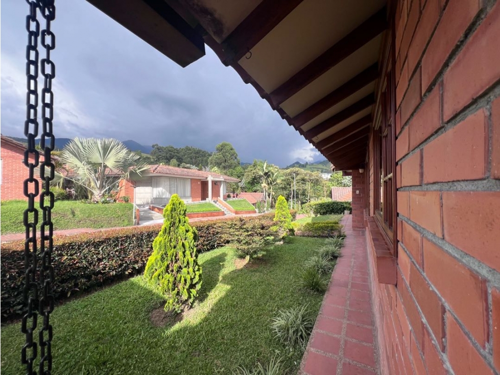 Casa en venta en Cerros De Alhambra, Manizales · foto 8 de 24