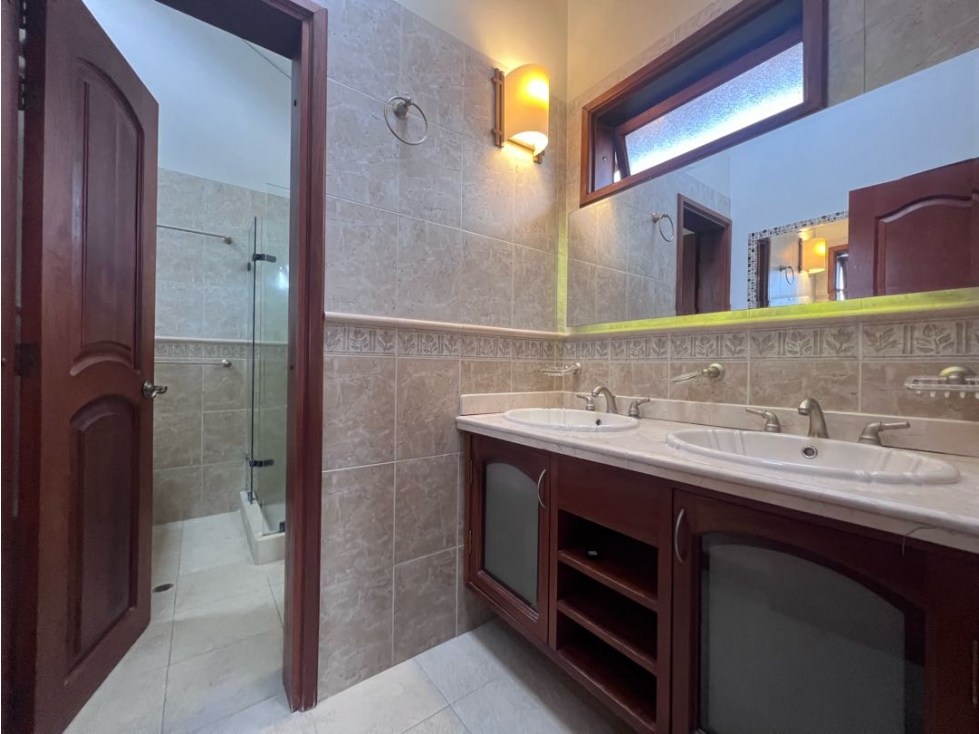 Casa en venta en Cerros De Alhambra, Manizales · foto 9 de 24