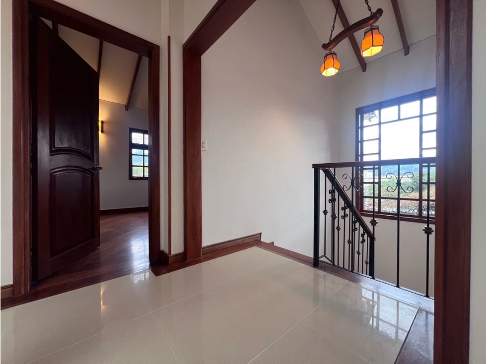 Casa en venta en Cerros De Alhambra, Manizales · foto 12 de 24