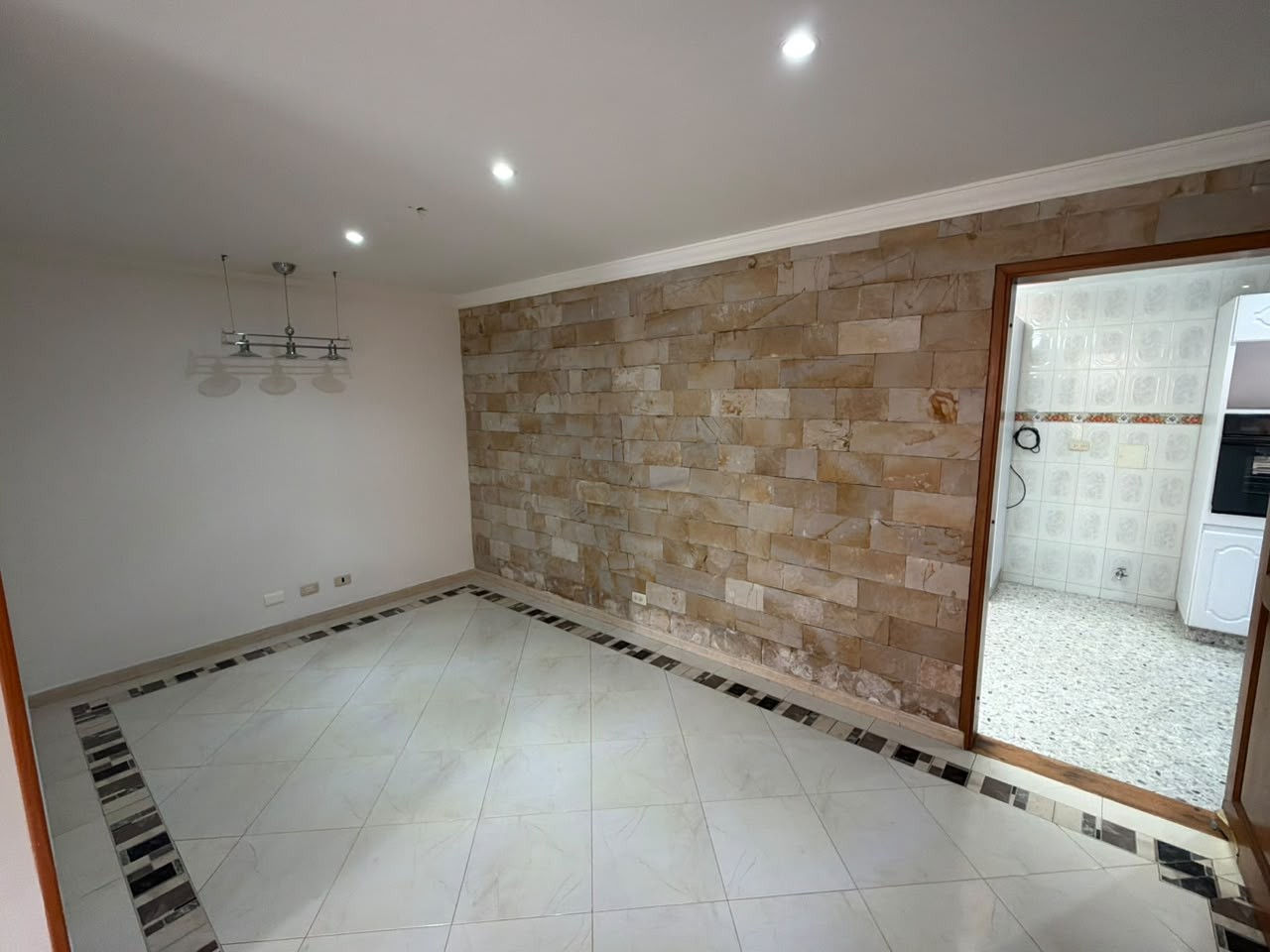 Casa en venta en Avalon Hills, Chía · foto 5 de 24