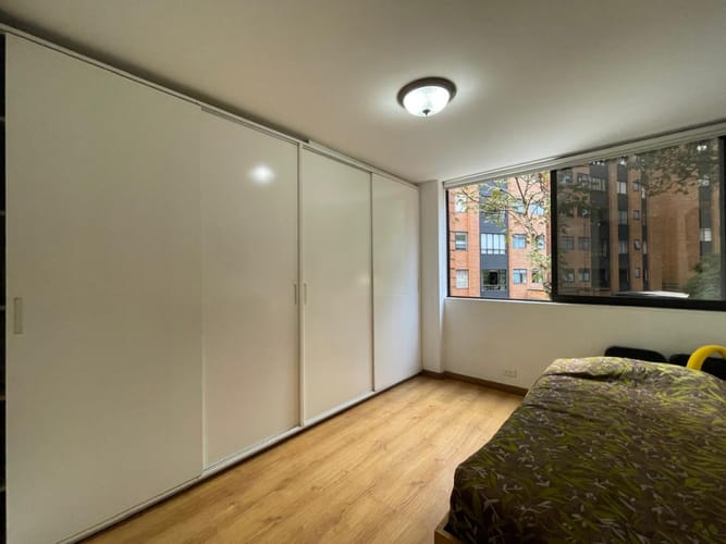 Apartamento de 3 alcobas en venta en Las Lomas, Medellín, 135 m² · foto 7 de 9