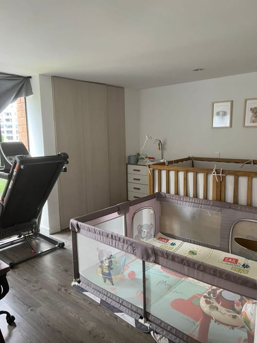 Apartamento de 2 alcobas en arriendo en Los Balsos, Medellín, 118 m² · foto 3 de 8
