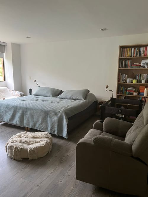 Apartamento de 2 alcobas en arriendo en Los Balsos, Medellín, 118 m² · foto 5 de 8