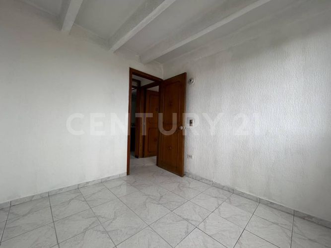 Apartamento de 3 alcobas en venta en Multiples Colmena Et. Ii, Soacha, 65 m² · foto 5 de 22