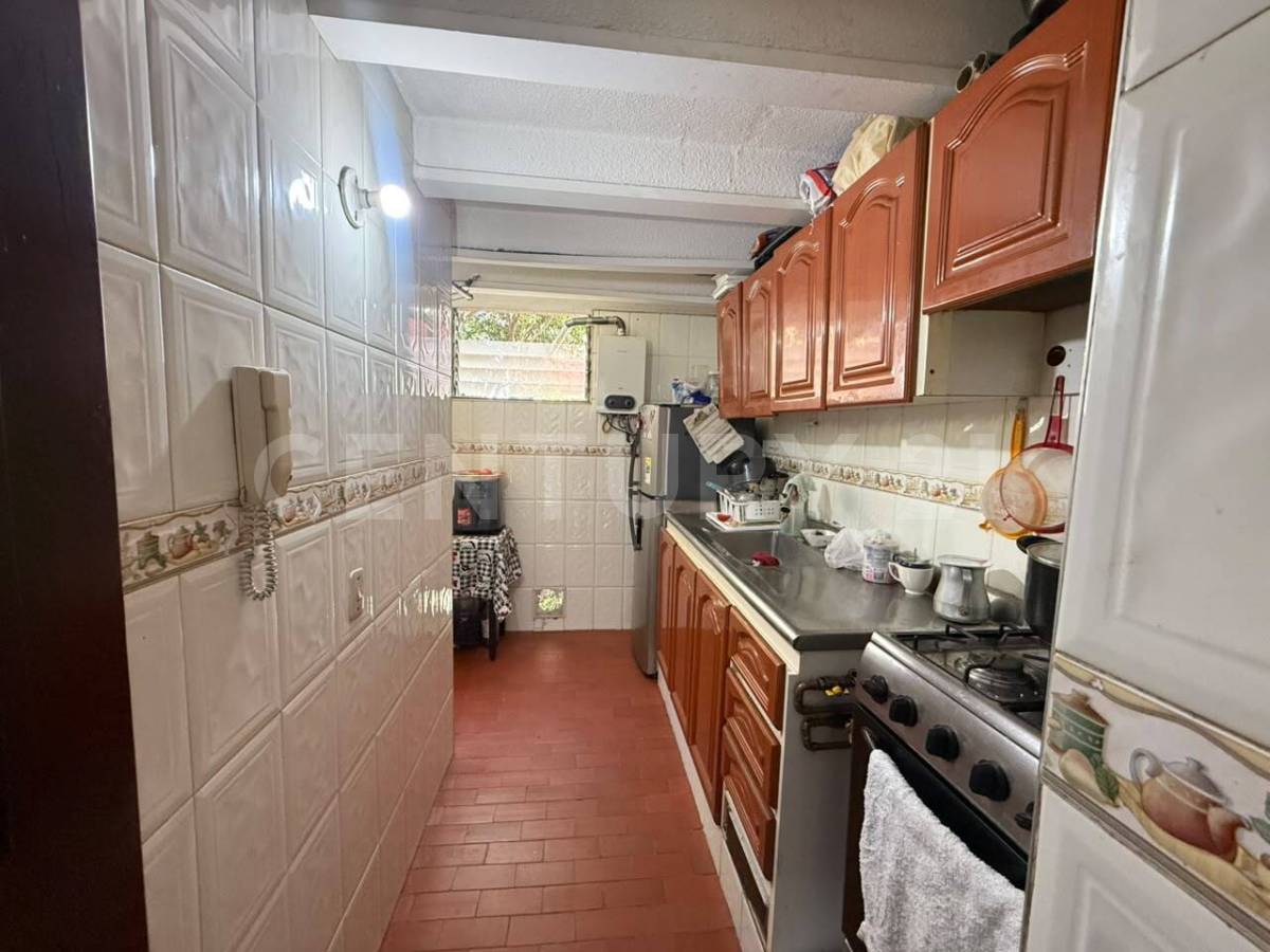 Apartamento en venta en Hipotecho Occidental, Bogotá · foto 2 de 10