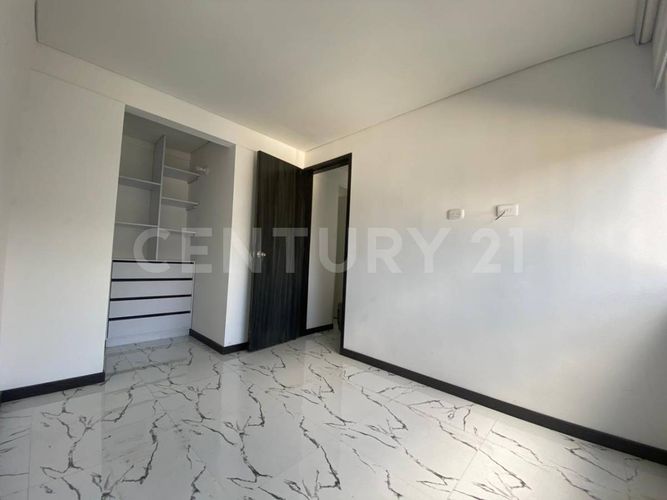 Apartamento de 1 alcoba en venta en Nariño Sur, Bogotá, 33 m² · foto 6 de 9