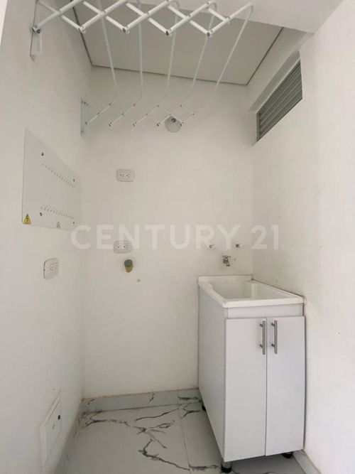 Apartamento de 1 alcoba en venta en Nariño Sur, Bogotá, 33 m² · foto 9 de 9