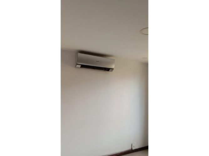 Casa de 4 alcobas en venta en El Castillo, Jamundí, 200 m² · foto 7 de 10