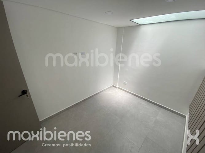 Apartaestudio en arriendo en Manrique Central, Medellín, 35 m² · foto 6 de 10