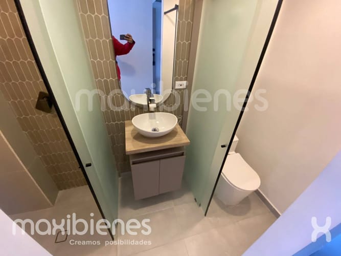 Apartaestudio en arriendo en Manrique Central, Medellín, 35 m² · foto 9 de 10