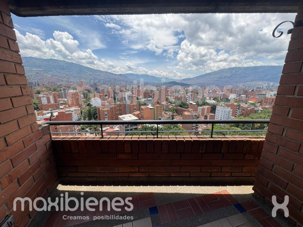 Apartamento en arriendo en La Castellana, Medellín · foto 4 de 15