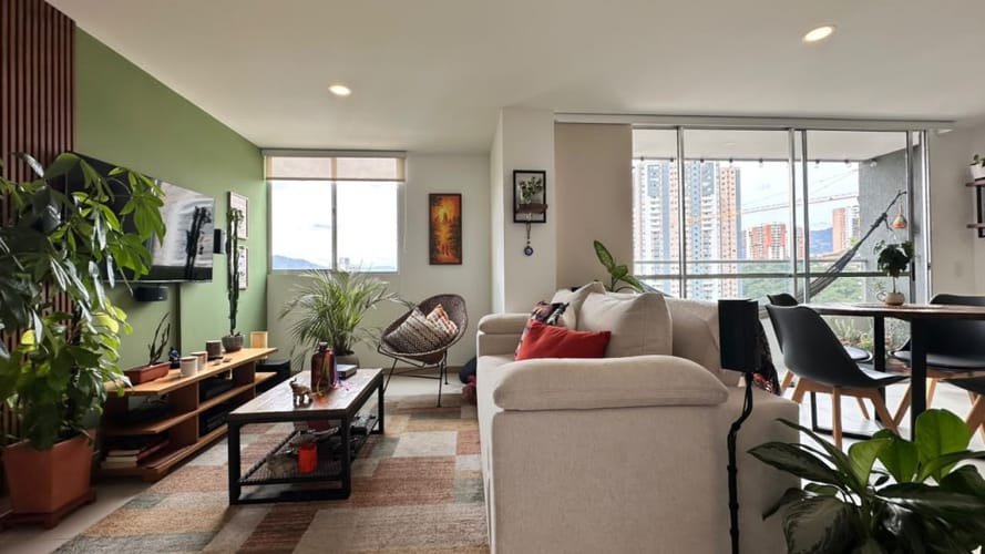 Apartamento de 2 alcobas en arriendo en La Doctora, Sabaneta, 76 m² · foto 2 de 15