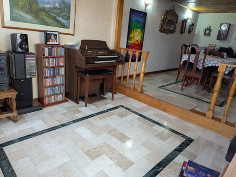 Casa en venta en Villa Magdala, Bogotá · foto 3 de 11