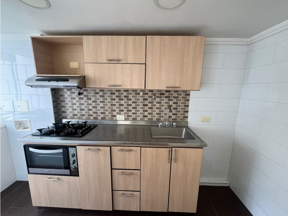 Apartamento en Arriendo en Madera, Bello