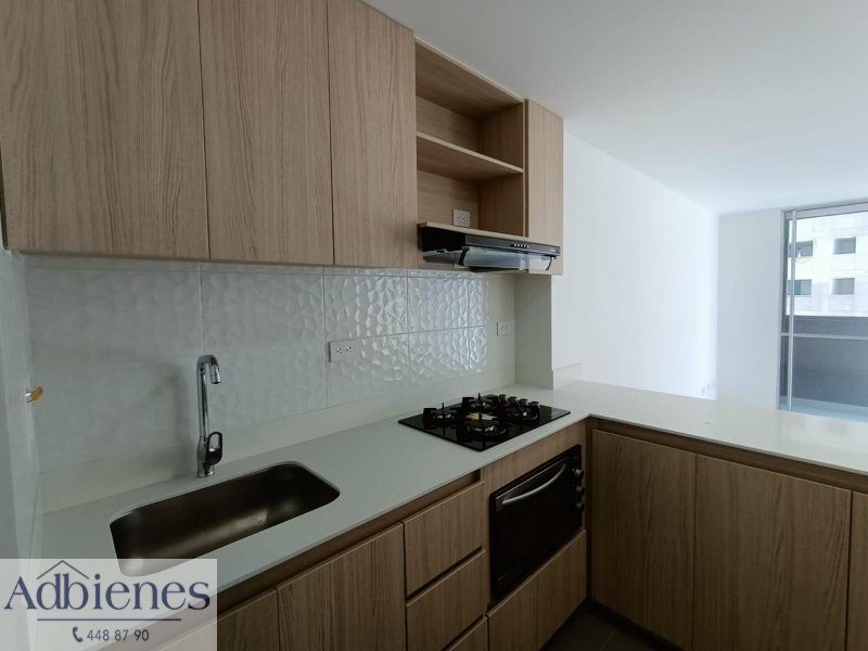 Apartaestudio en Arriendo en El Poblado, Medellín