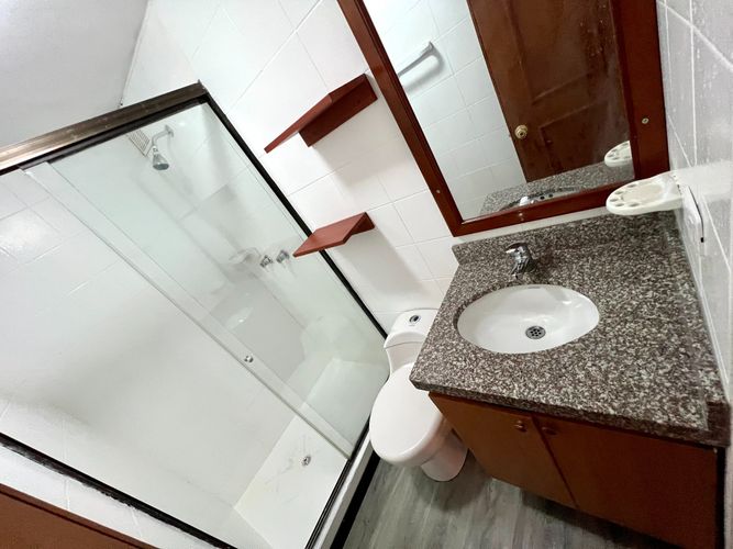 Apartamento de 5 alcobas en arriendo en San Cipriano, Bogotá, 150 m² · foto 14 de 20
