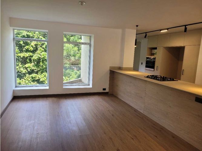 Apartamento en venta en El Poblado, Medellín · foto 7 de 16