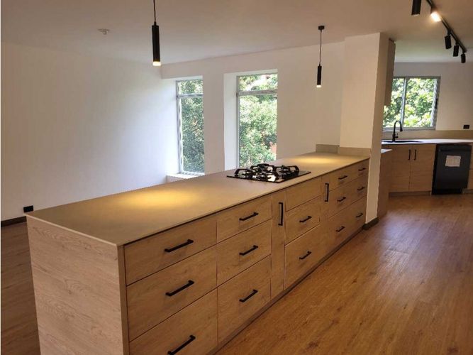 Apartamento en venta en El Poblado, Medellín · foto 11 de 16