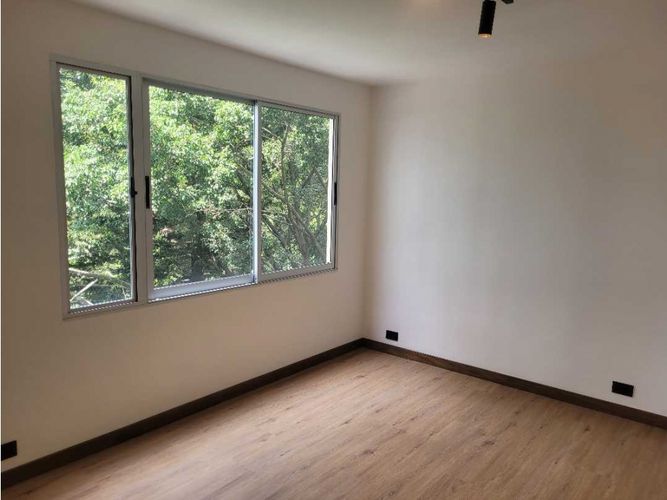 Apartamento en venta en El Poblado, Medellín · foto 12 de 16