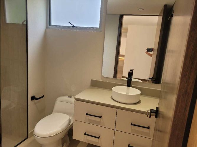 Apartamento en venta en El Poblado, Medellín · foto 15 de 16