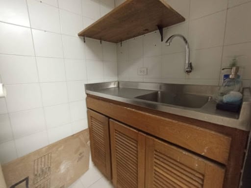 Oficina en arriendo en Milla De Oro, Medellín, 35 m² · foto 6 de 8