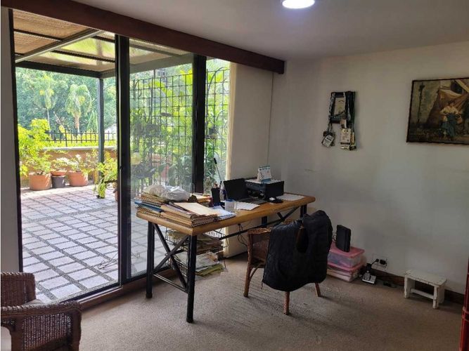 Apartamento de 3 alcobas en venta en El Poblado, Medellín, 134 m² · foto 5 de 10