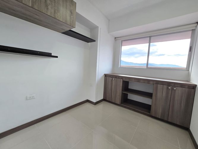 Apartamento de 3 alcobas en venta en Las Lomitas, Sabaneta, 77 m² · foto 17 de 24
