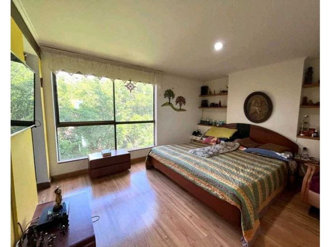Apartamento de 2 alcobas en venta en El Poblado, Medellín, 128 m² · foto 5 de 10
