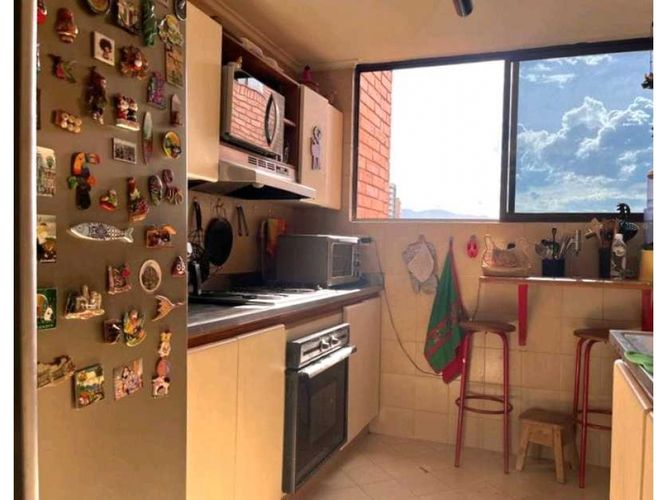 Apartamento de 2 alcobas en venta en El Poblado, Medellín, 128 m² · foto 9 de 10