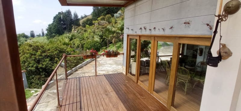 Finca en venta en Sajonia, Rionegro, 410 m² · foto 2 de 24