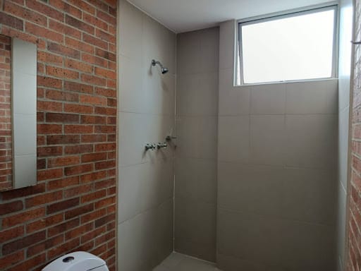 Oficina en arriendo en Loma De San Julian, Medellín, 64 m² · foto 6 de 8