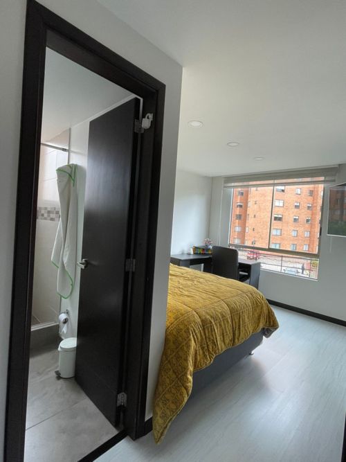 Apartamento de 3 alcobas en venta en Lagos De Cordoba, Bogotá, 169 m² · foto 20 de 24