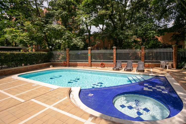 Apartamento de 3 alcobas en venta en El Diamante 2, Medellín, 88 m² · foto 17 de 20