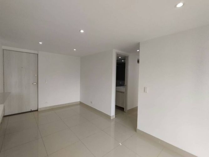 Apartamento de 2 alcobas en arriendo en Loma De San Jose, Sabaneta, 55 m² · foto 5 de 22
