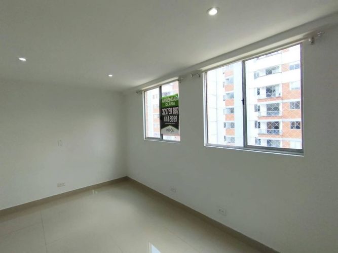 Apartamento de 2 alcobas en arriendo en Loma De San Jose, Sabaneta, 55 m² · foto 10 de 22