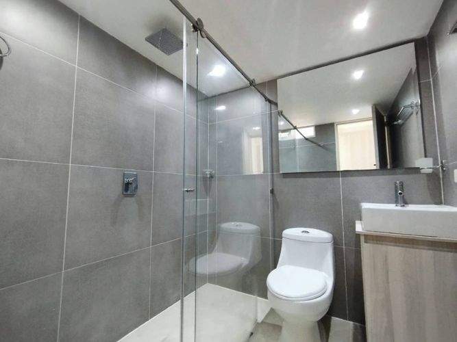 Apartamento de 2 alcobas en arriendo en Loma De San Jose, Sabaneta, 55 m² · foto 16 de 22