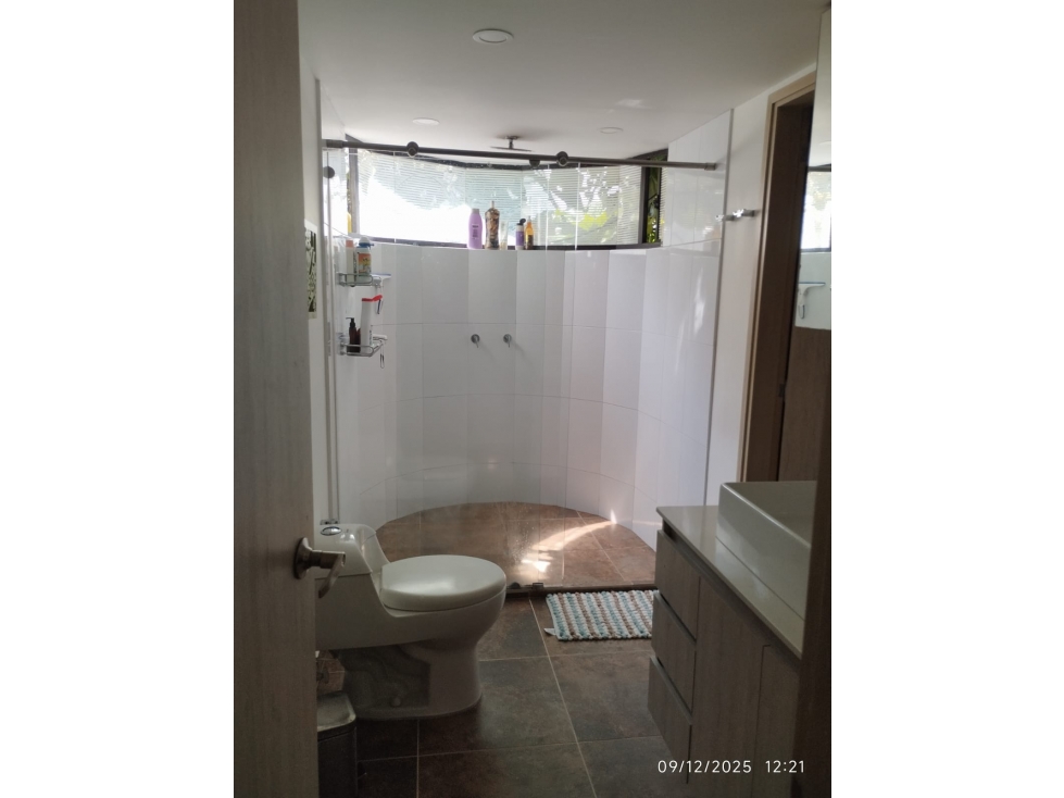 Apartamento en venta en El Poblado, Medellín · foto 14 de 21