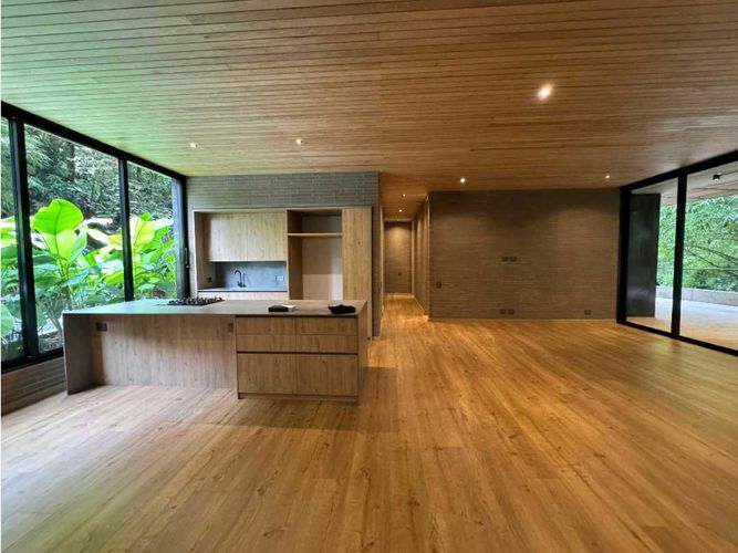Apartamento en venta en El Poblado, Medellín · foto 5 de 18